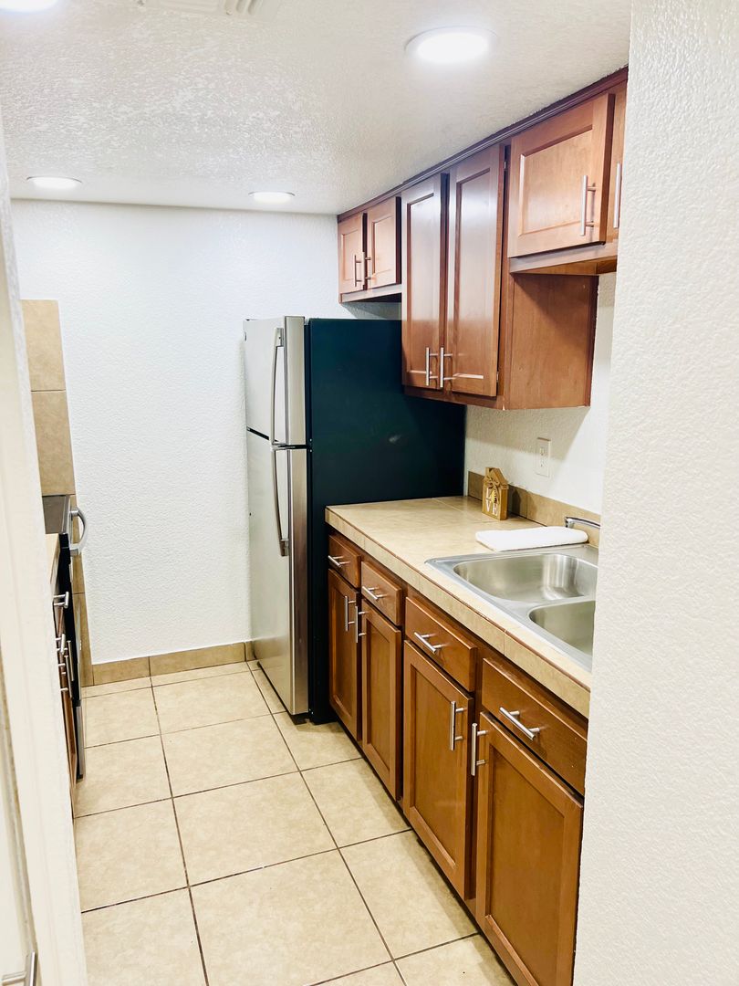 Phoenix Apartment: 3101 N. 36th St.