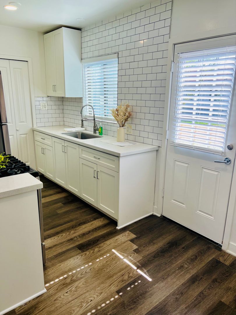 Phoenix Apartment: 5628 N. 6th Street