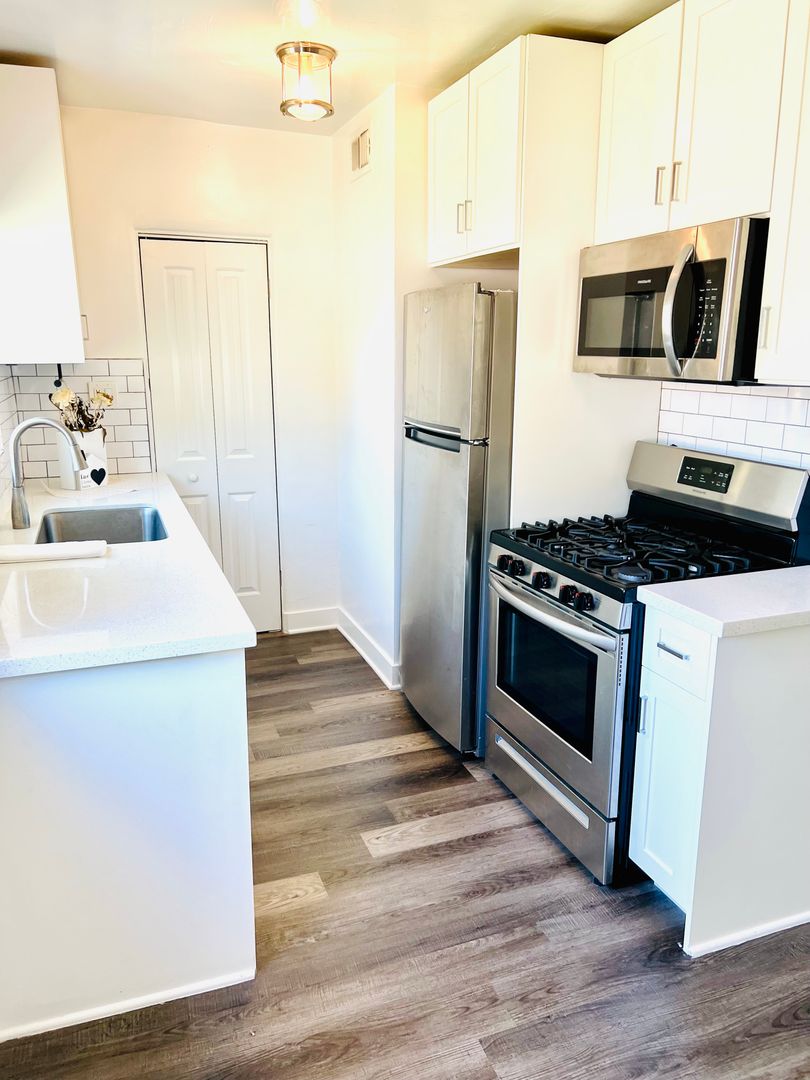 Phoenix Apartment: 5628 N. 6th Street