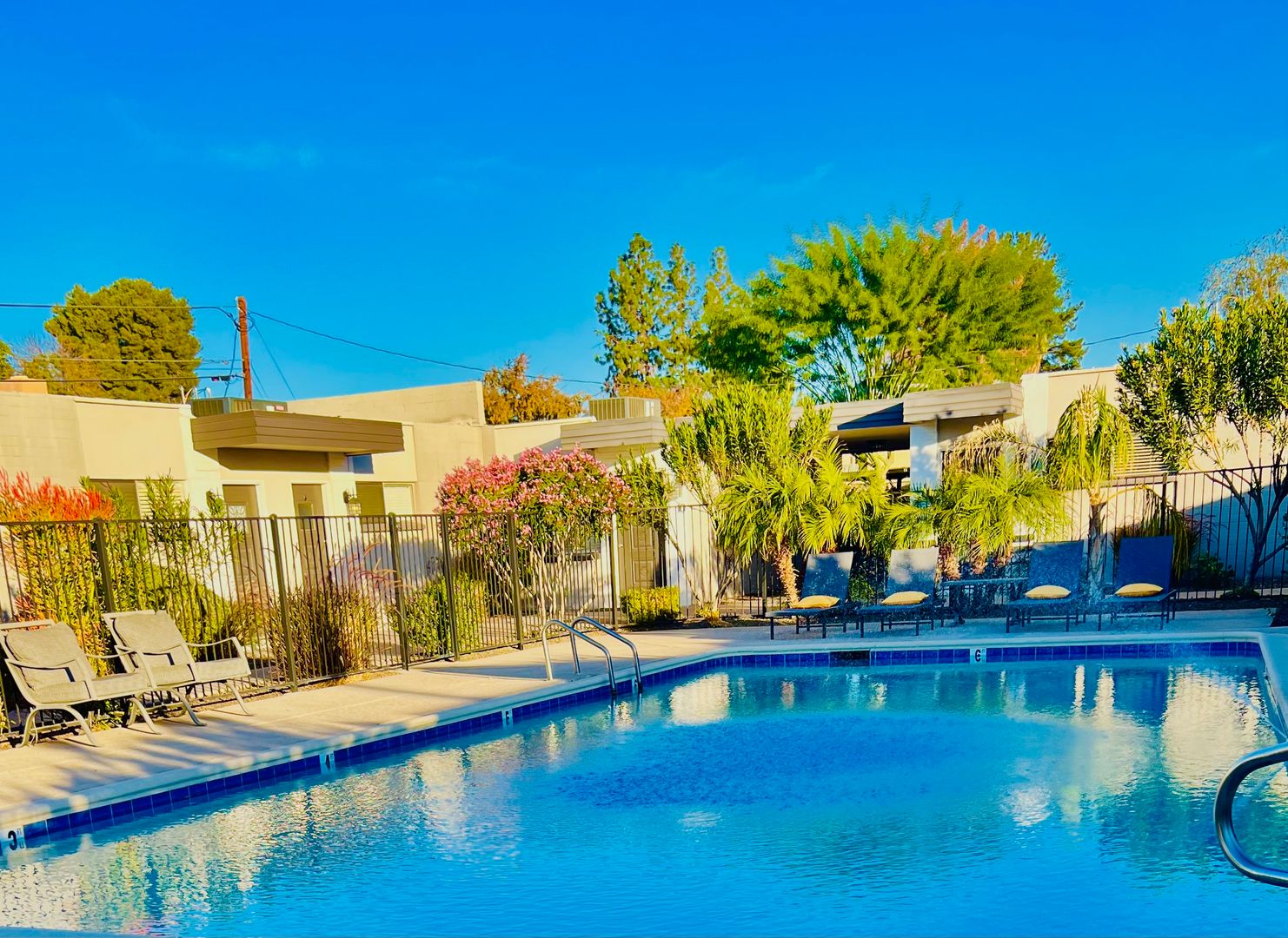 Phoenix Apartment: 500 East Montebello Ave.