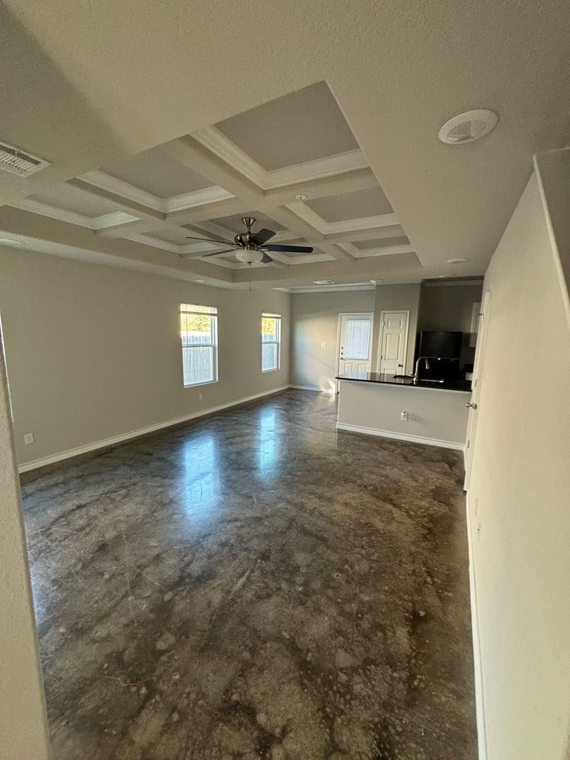 Selma Townhome: 8327 Breezy Cove