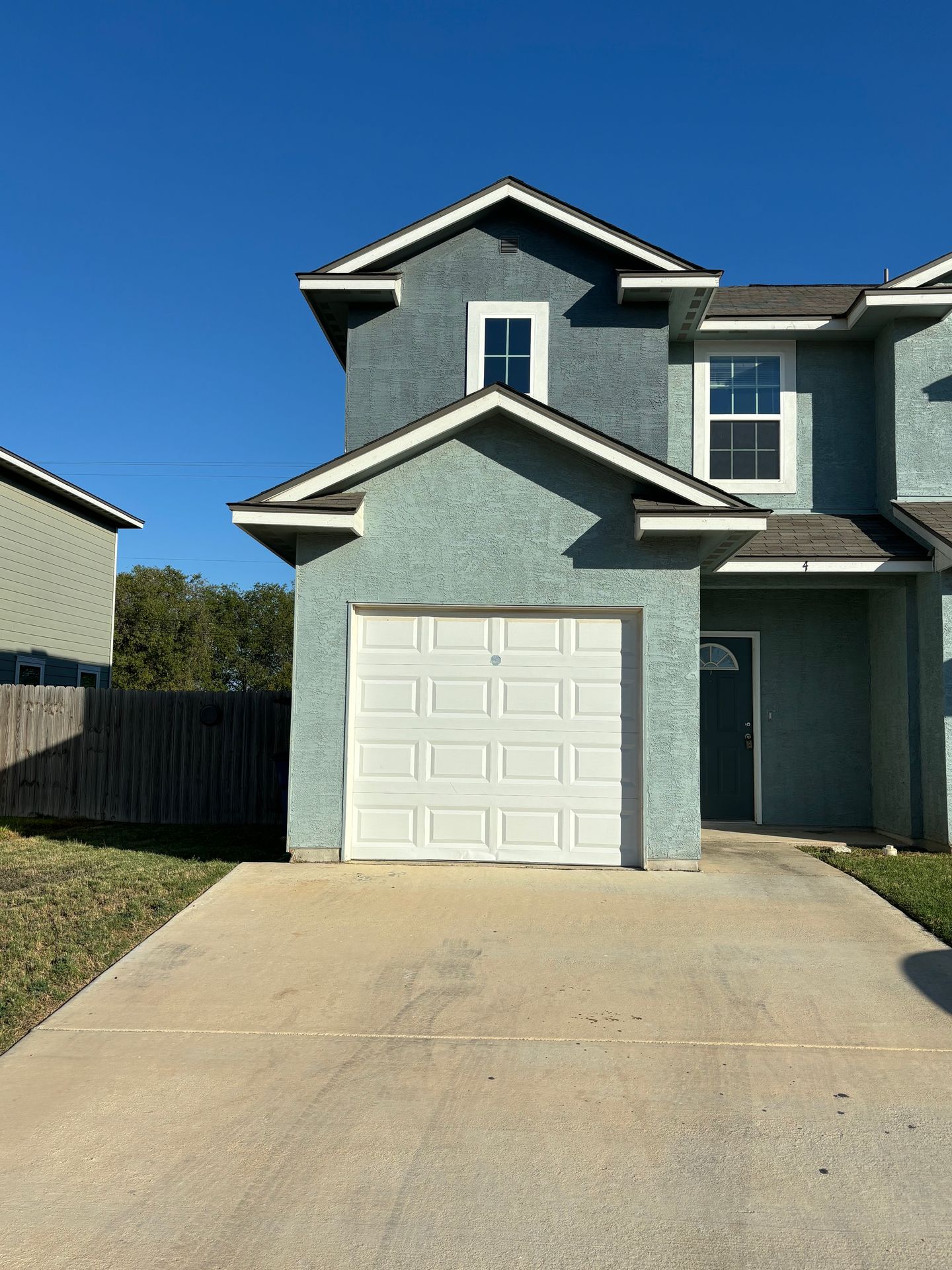 Selma Apartment: 16918 Spirit Brook