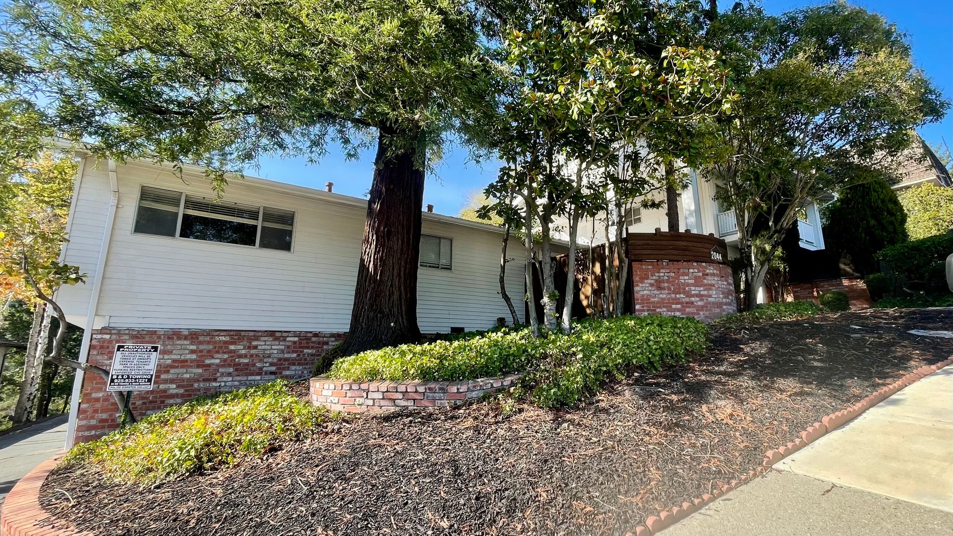 Moraga Apartment: 2044 Ascot Dr