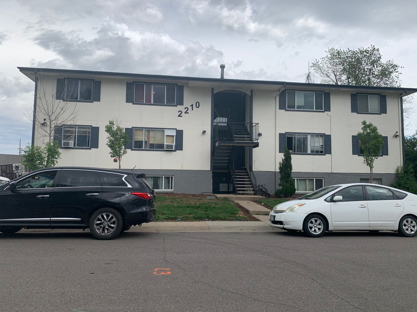 Denver Apartment: 2210 S. Dexter St