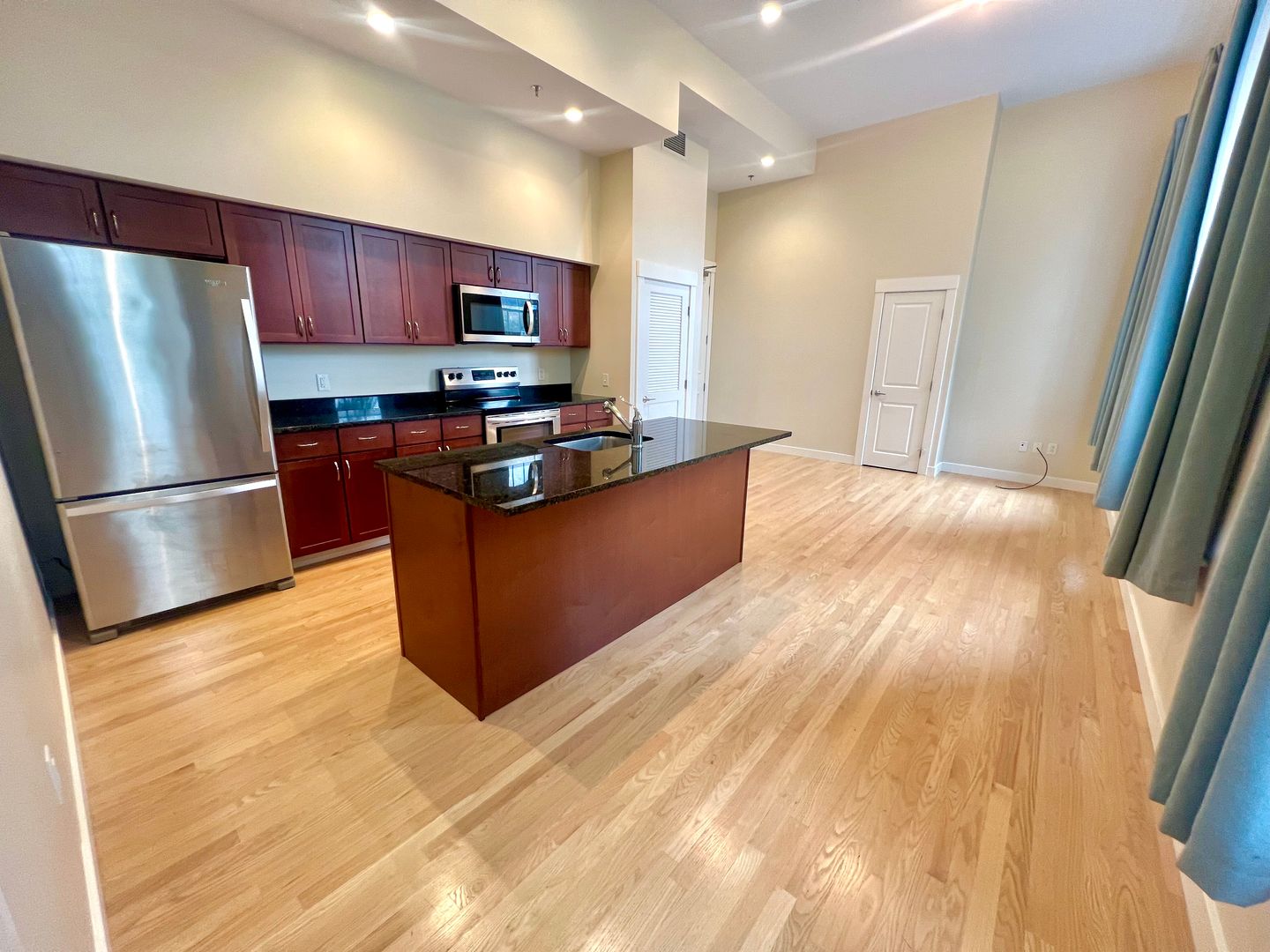 Bennington Apartment: 359 Main Street