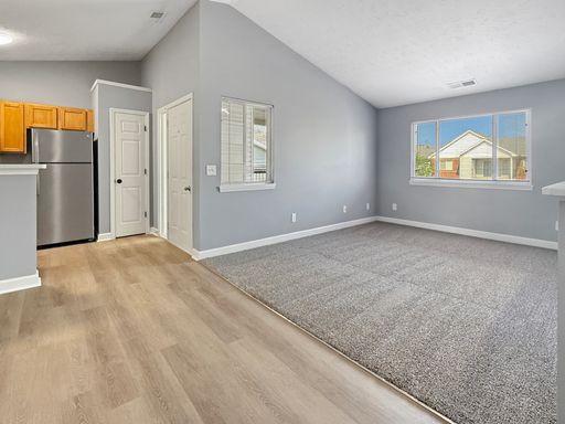 ***MOVE IN READY***Ground Floor, 2-Bed, 2-Bath, Brand New Stainless Steel Appliances***No Deposit, $0 Application Fee*** – photo 1