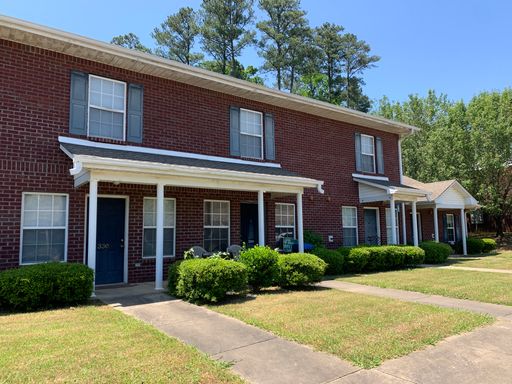Massive 3 Bedroom in Montevallo*** 3 Bed 2 Bath $1,399/mo**Deposit $0