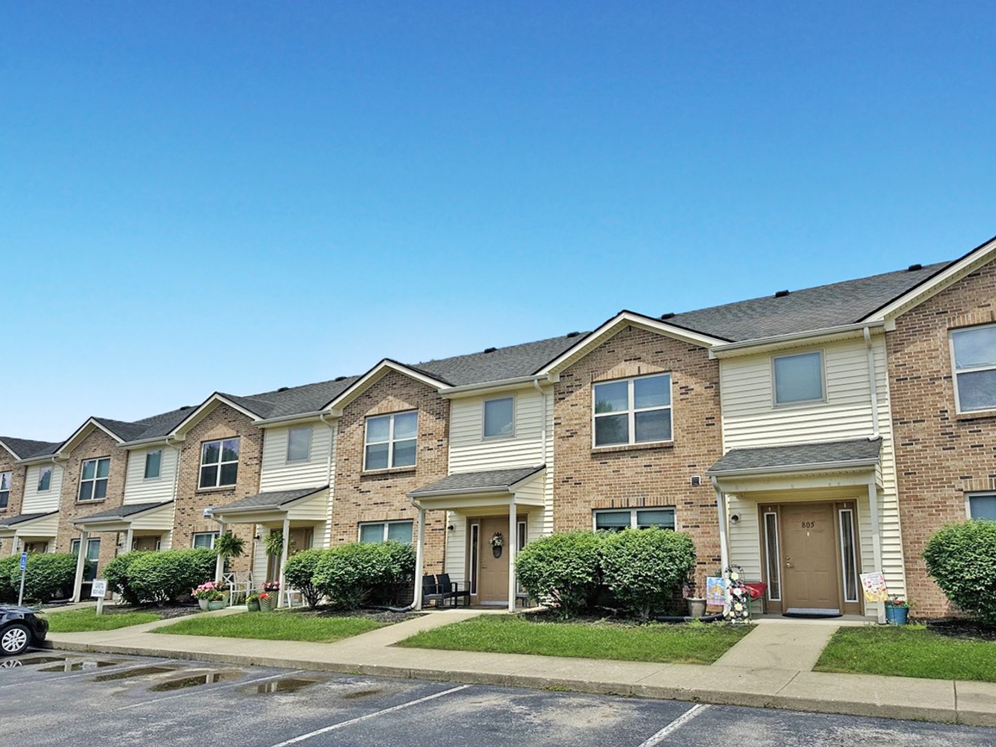 Newburgh House: 4153 Bell Road