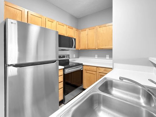 ***Lakeview 3-Bed, 2-bath on the Ground Floor***Eastside of Evansville,IN*** – photo 1