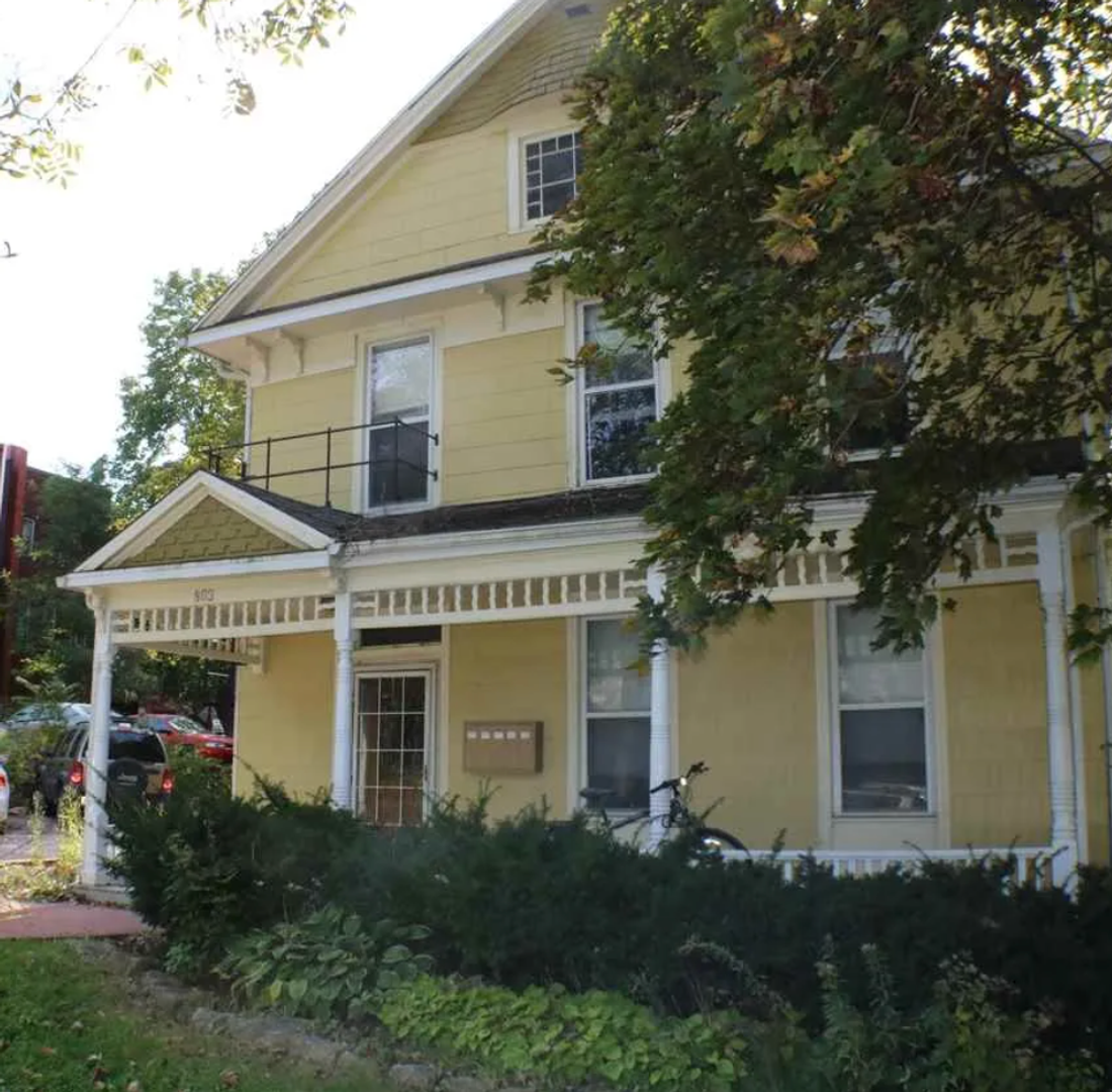 Iowa City Apartment: 803 E College Street