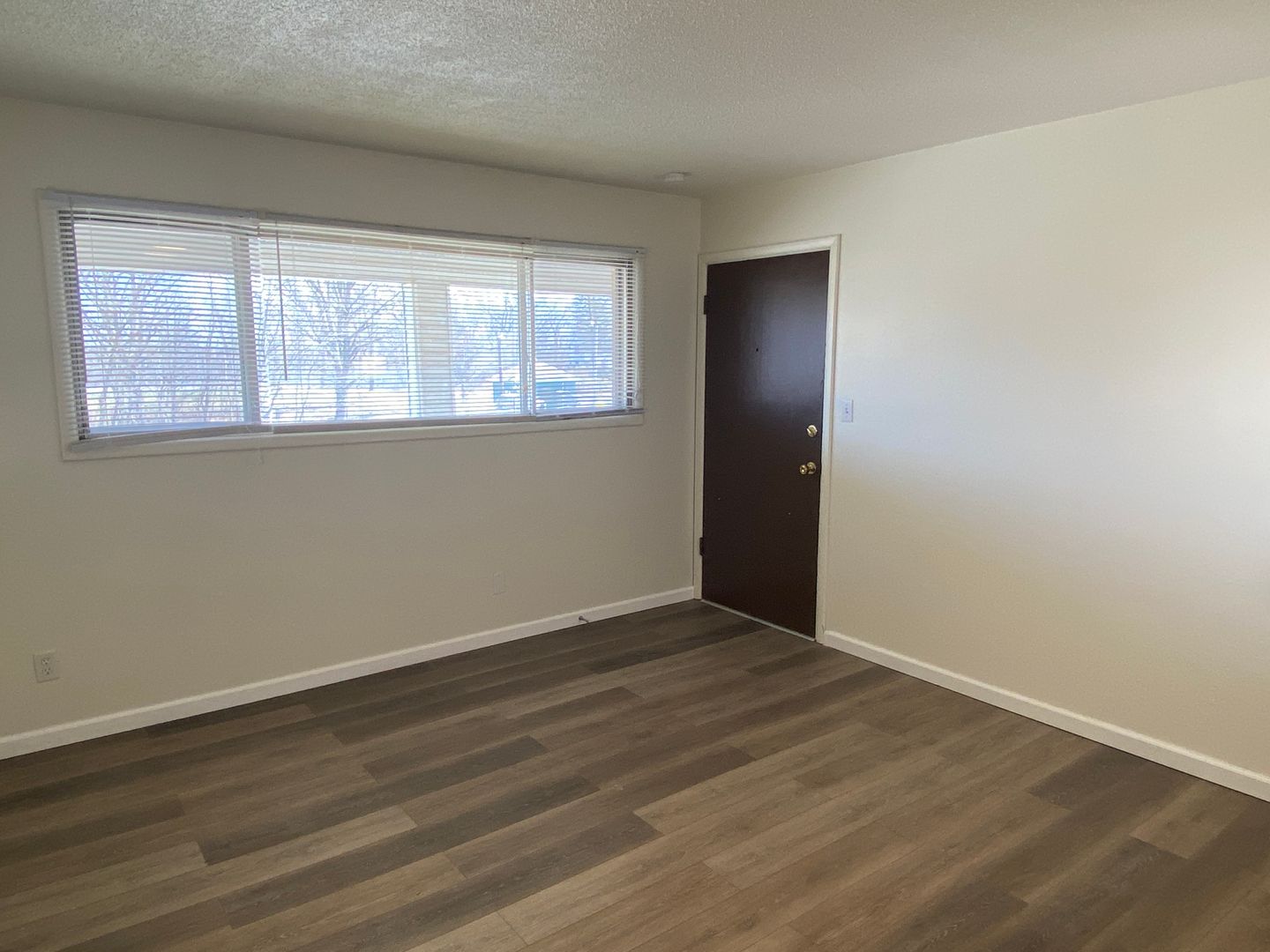 Iowa City Apartment: 700-721 Carriage Hill
