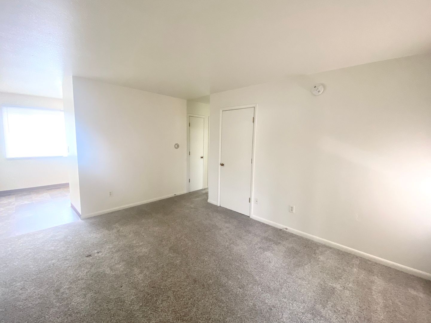 Iowa City Apartment: 707-815 Oakcrest Street