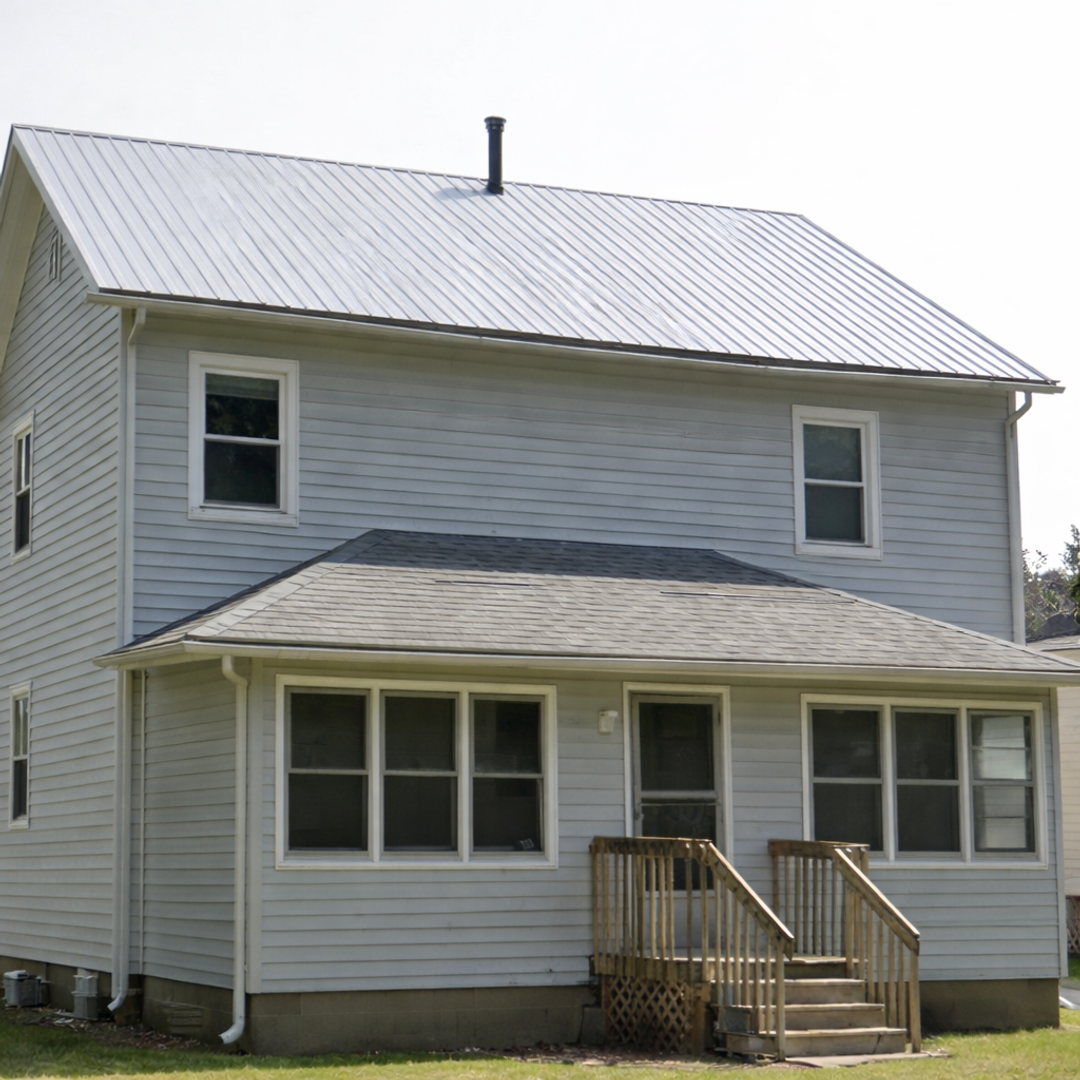 Iowa City Apartment: 723 E Jefferson Street