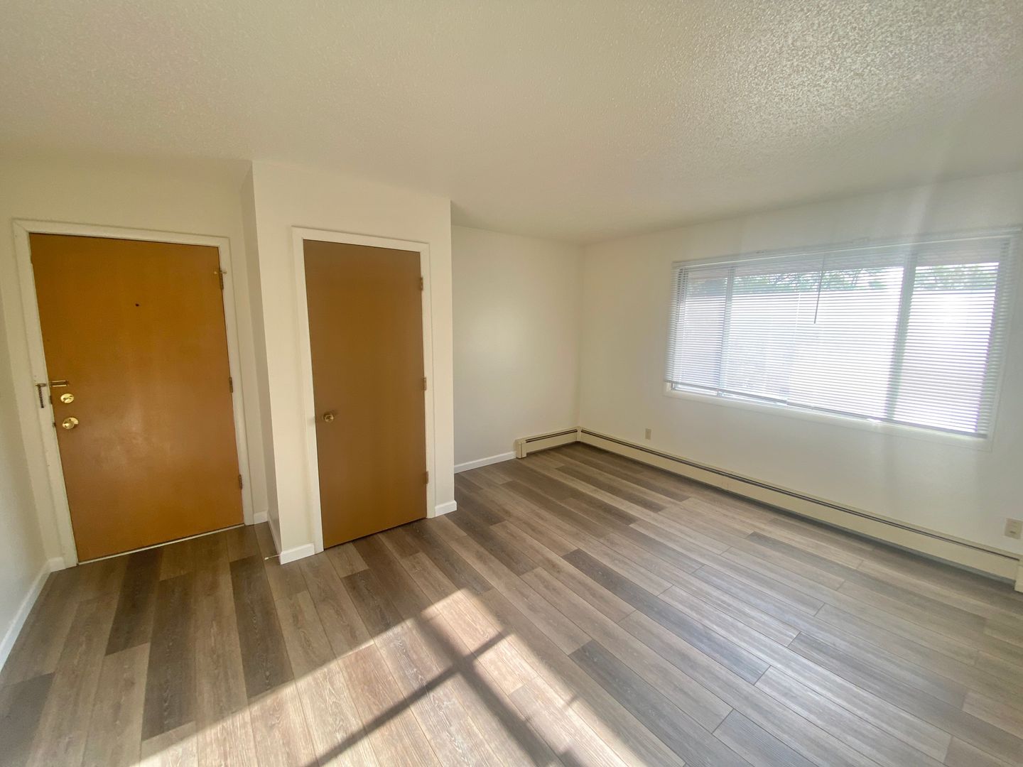 Iowa City Apartment: 707-815 Oakcrest Street