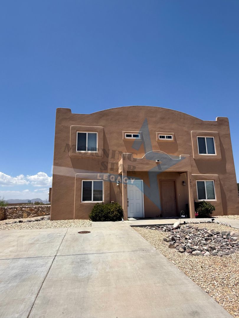 Las Cruces House: 3389 Valverde Loop