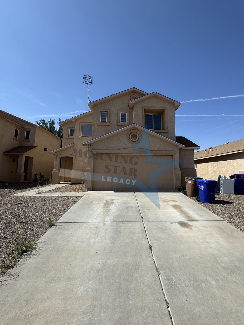 Las Cruces House: 5000 Kyler Rd