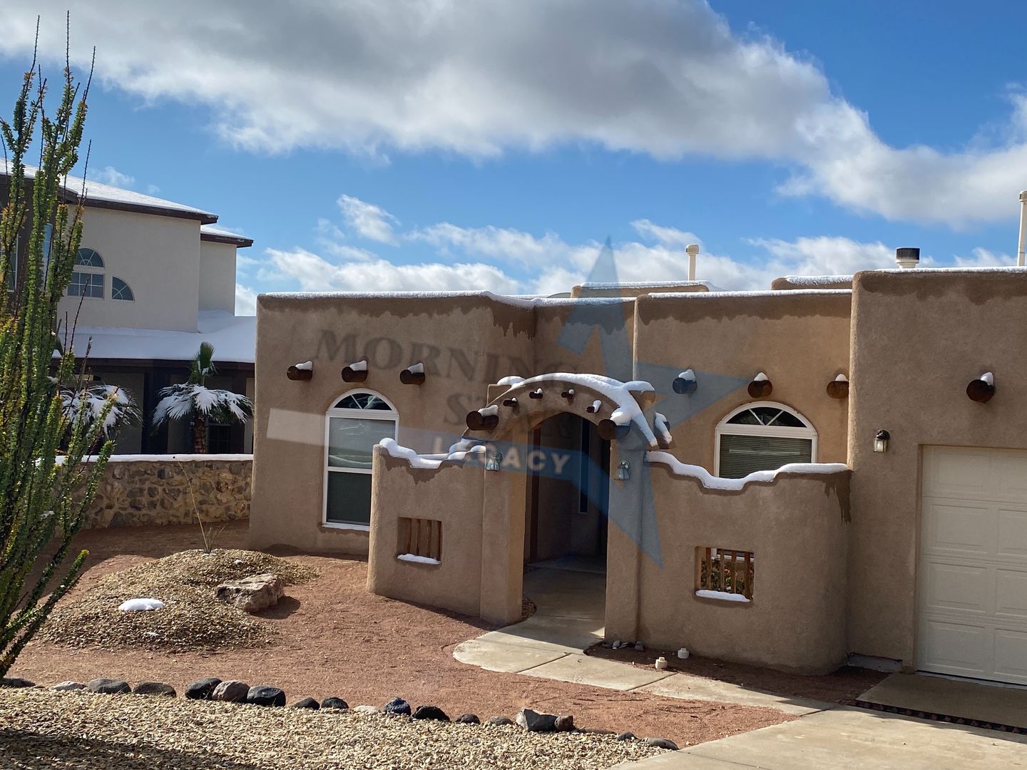 Las Cruces House: 3008 Escenico Court