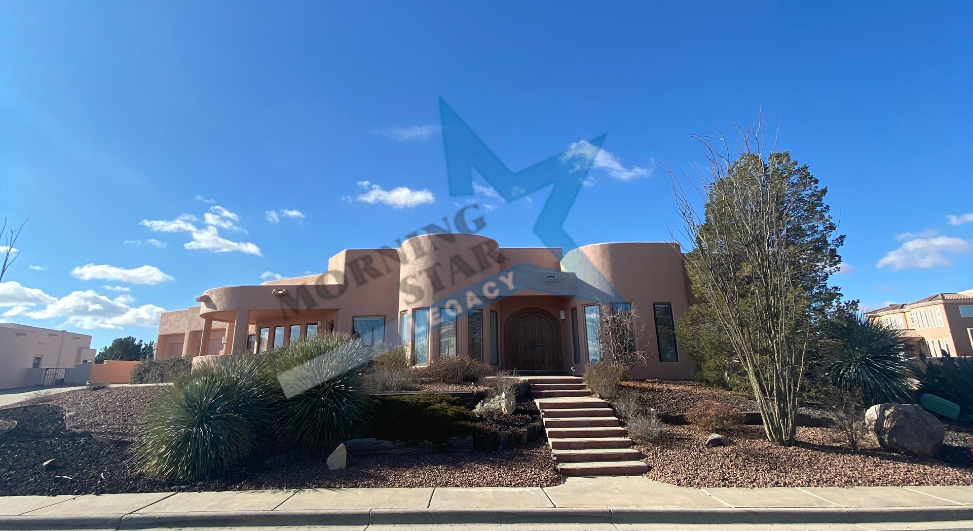 Las Cruces House: 6899 Via Emma