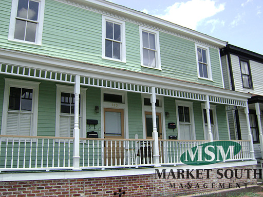 DOWNTOWN/SCAD RENOVATED APARTMENT – photo 1