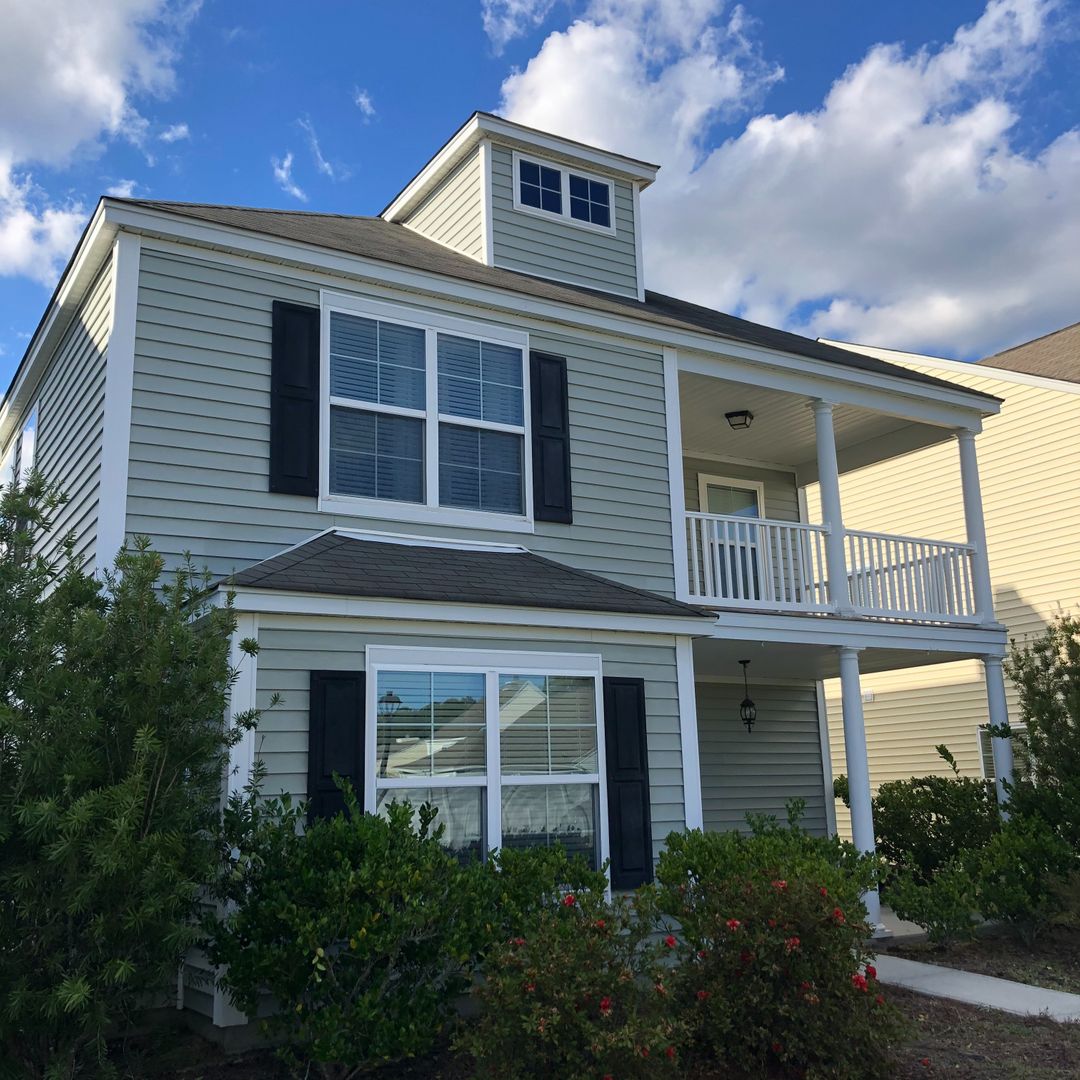 Savannah House: 8 Timber Crest Court