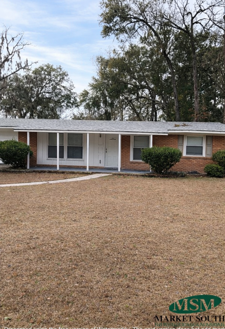 Savannah House: 11 Montclair Blvd.