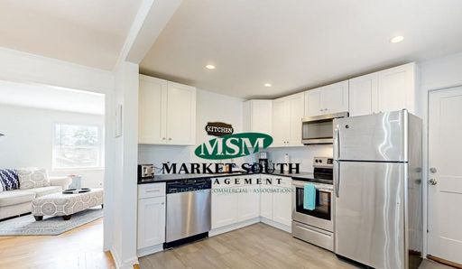 **REDUCED!!! FURNISHED/UNFURNISHED MIDTOWN RENTAL! AVAILABLE NOW! – photo 1