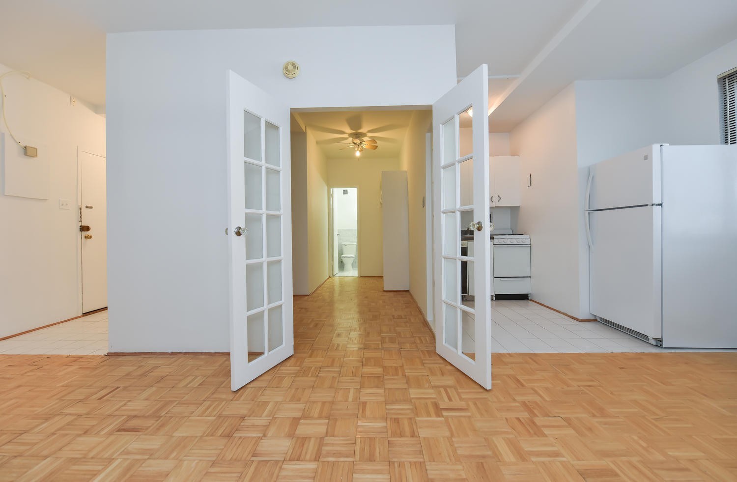 Arlington House: 1021 Arlington Blvd Unit 313