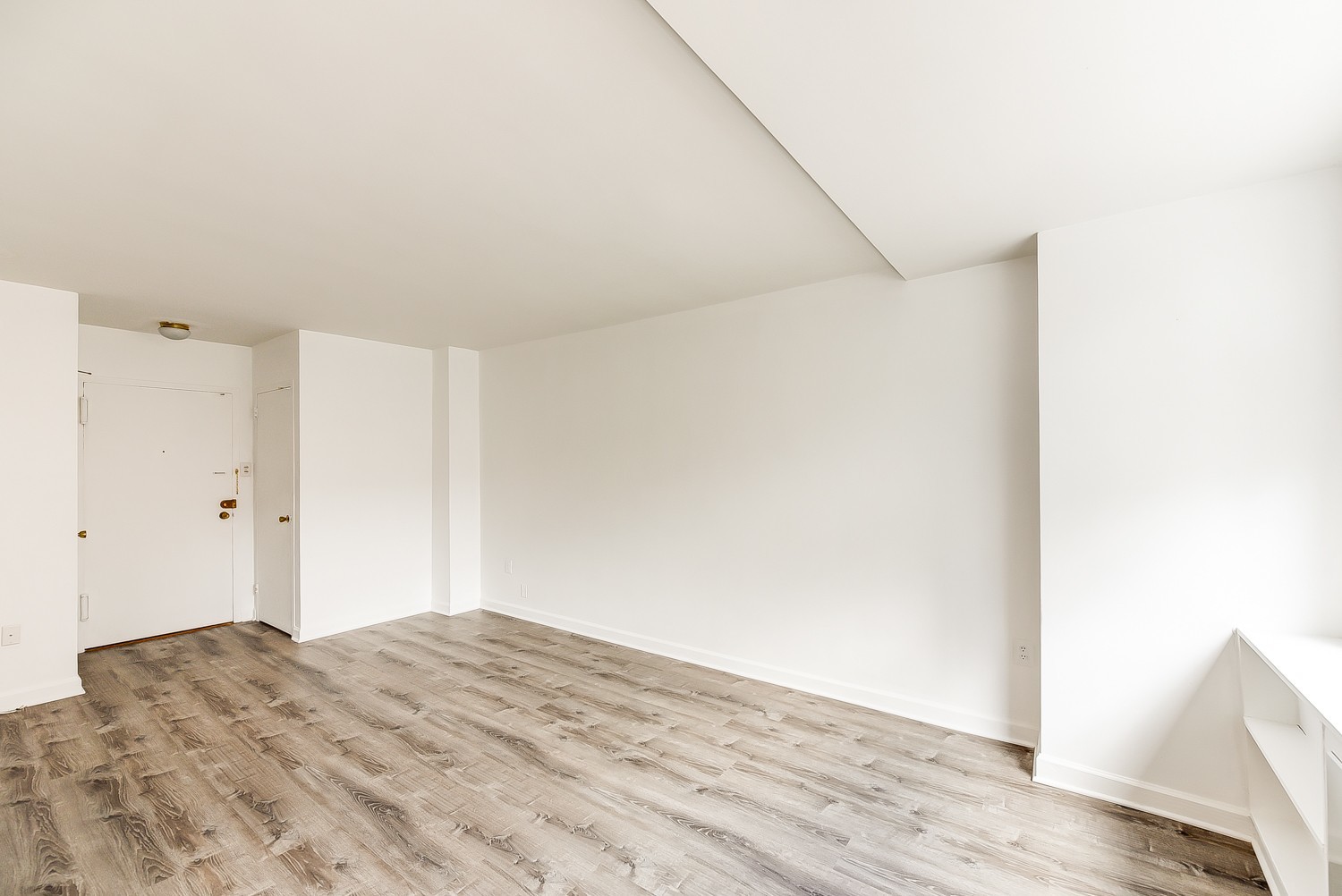 Arlington House: 1111 Arlington Blvd Unit 538