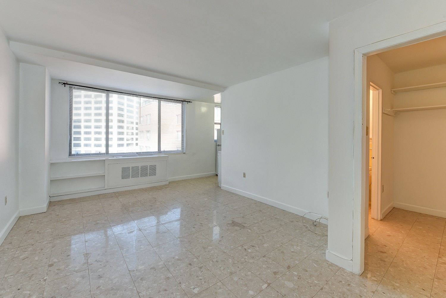Arlington House: 1121 Arlington Blvd Unit 839