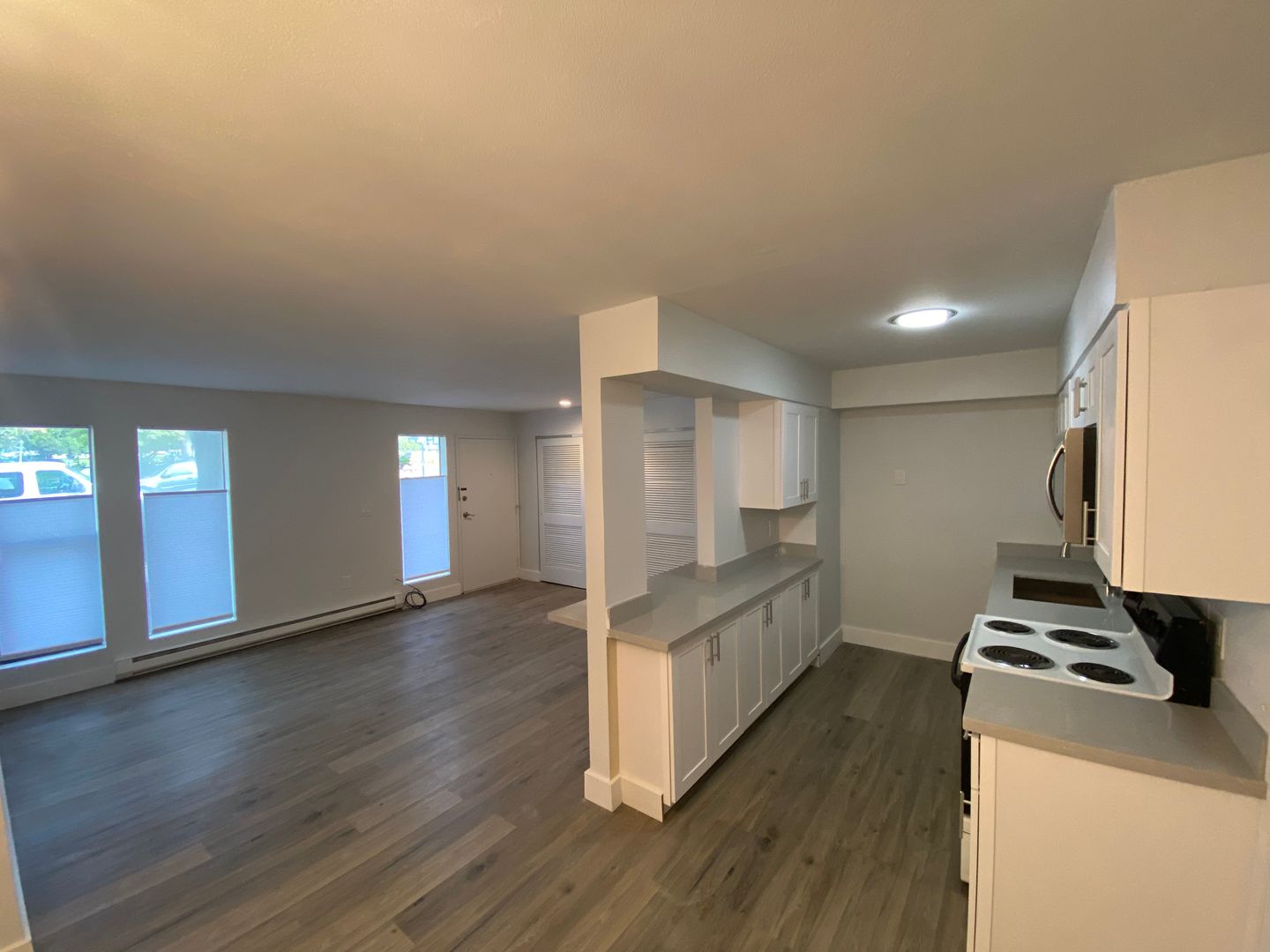 Seattle Apartment: 1135 - 1139 17th Ave