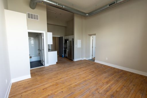 Brand New 2 Bedroom – photo 1