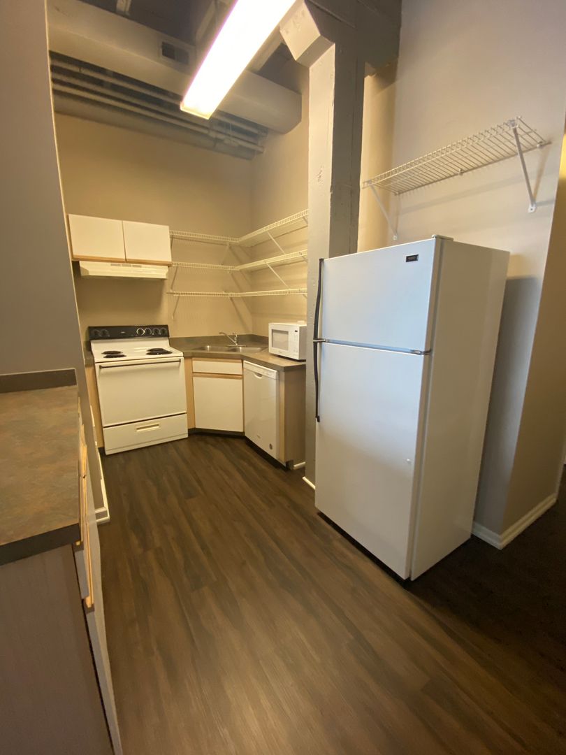 Harney Eleven Lofts 9 of 12