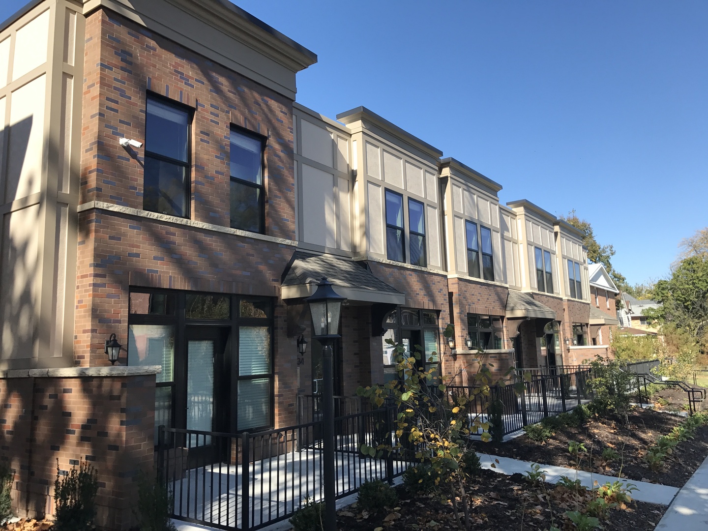 Omaha Apartment: 1042 S. 30th Avenue