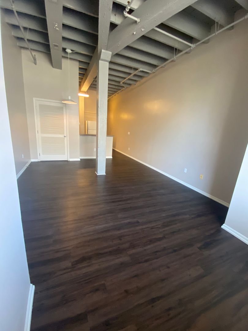 Harney Eleven Lofts 3 of 12