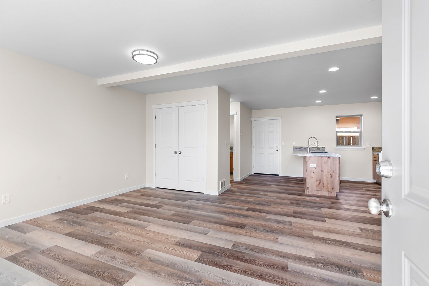 Prineville Townhome: 149 SW Deer Street