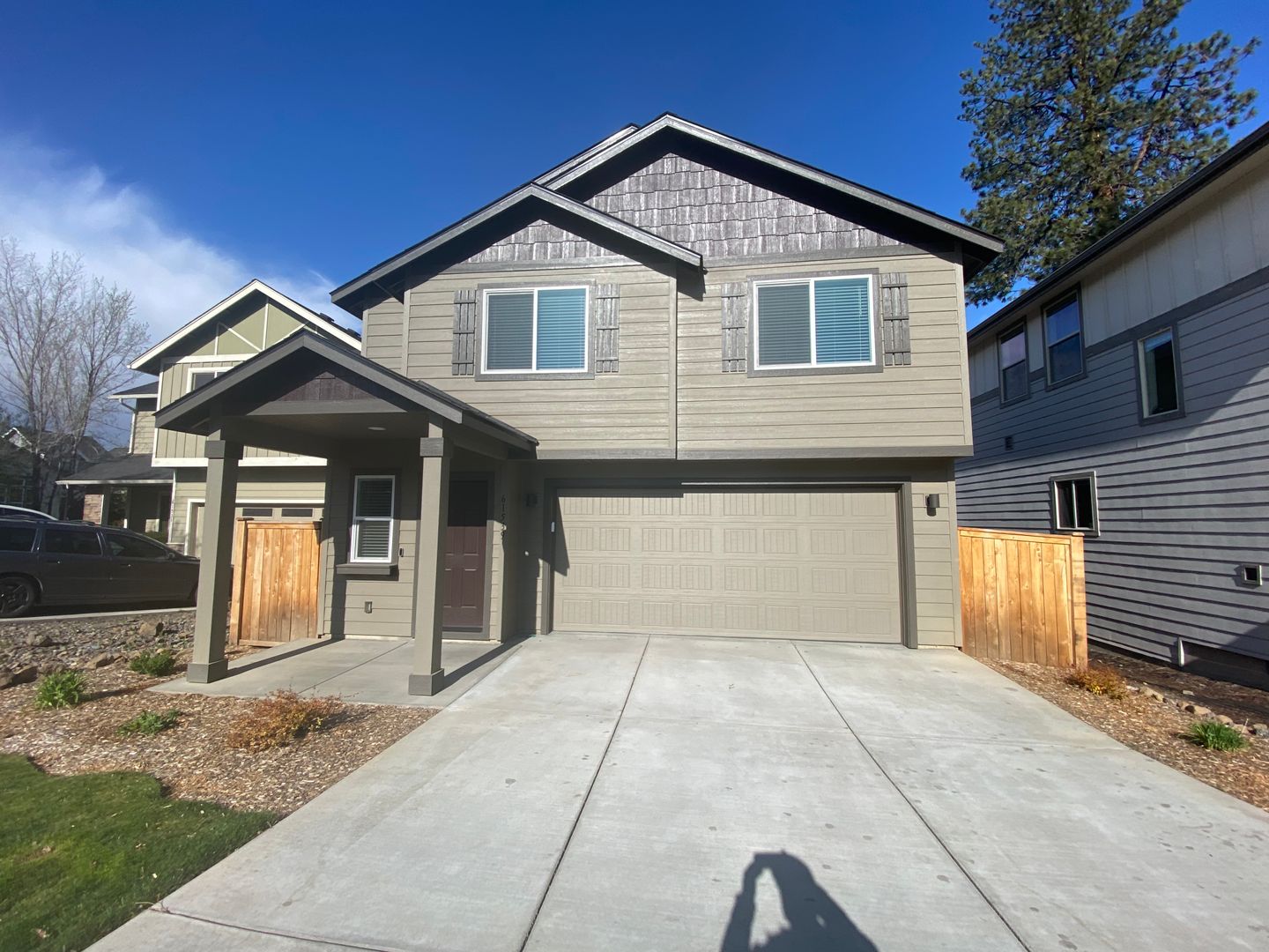 Bend House: 61539 Aaron Way