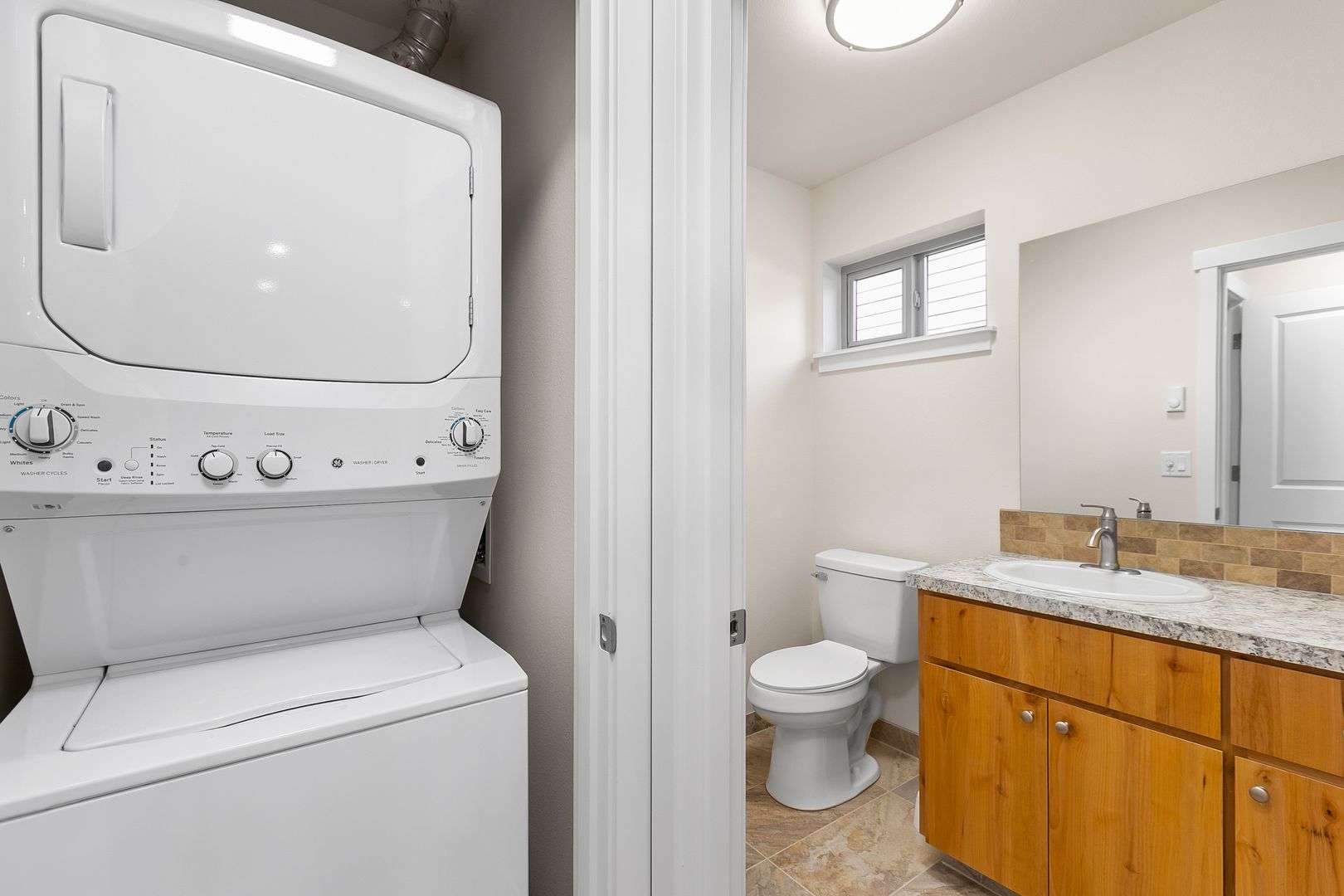 Prineville Townhome: 149 SW Deer Street