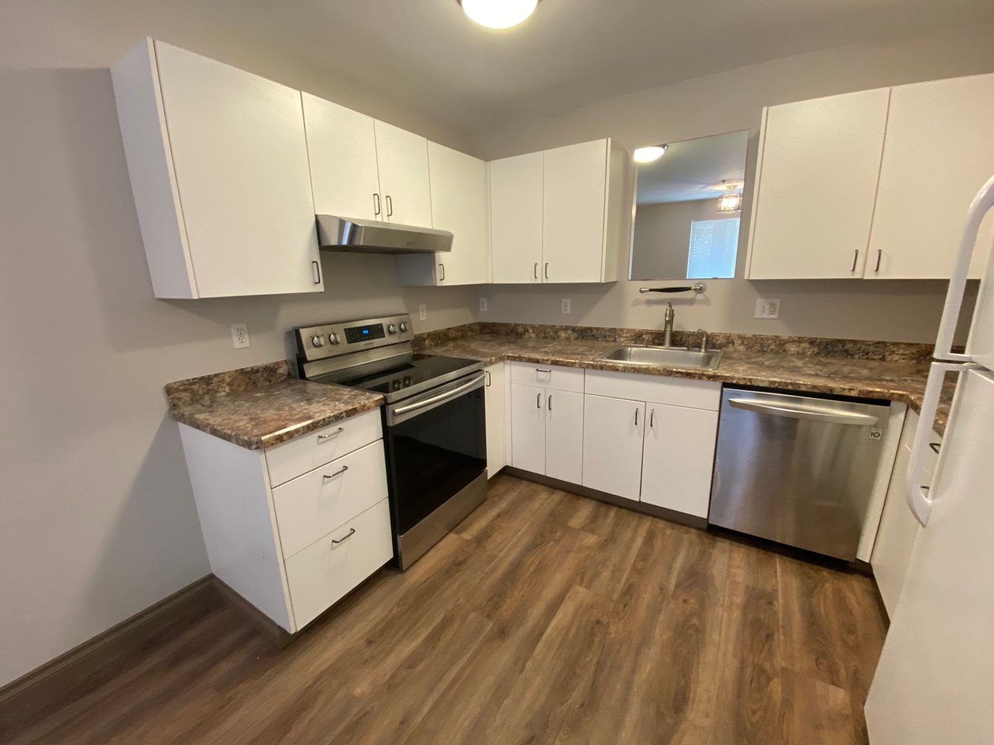 Bend House: 367 SE Cleveland Ave