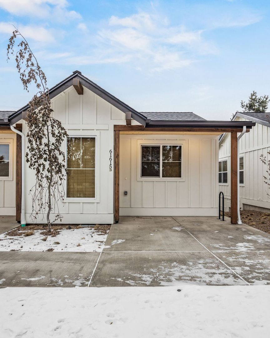 Bend Condo: 61619 Alstrup units 3 & 4, 61623 Alstrup units 5 & 6, 61627 Alstrup unit 7