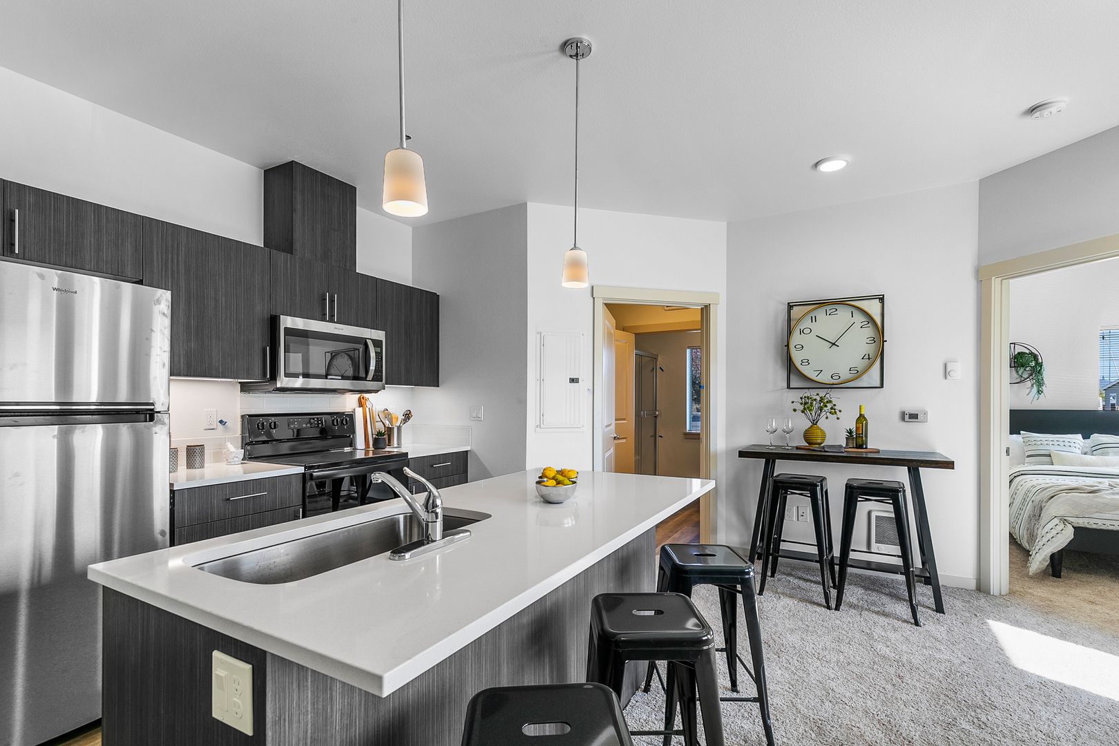 Redmond Apartment: 630 NW Kingwood Ave