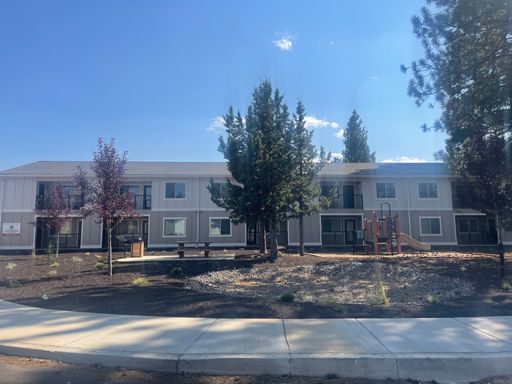 Oxbow Flats 2 bedroom Apartment!