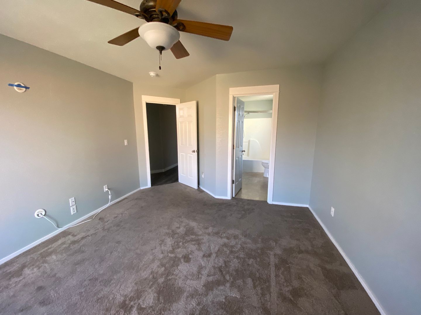 Redmond House: 1561 NW Spruce Ave