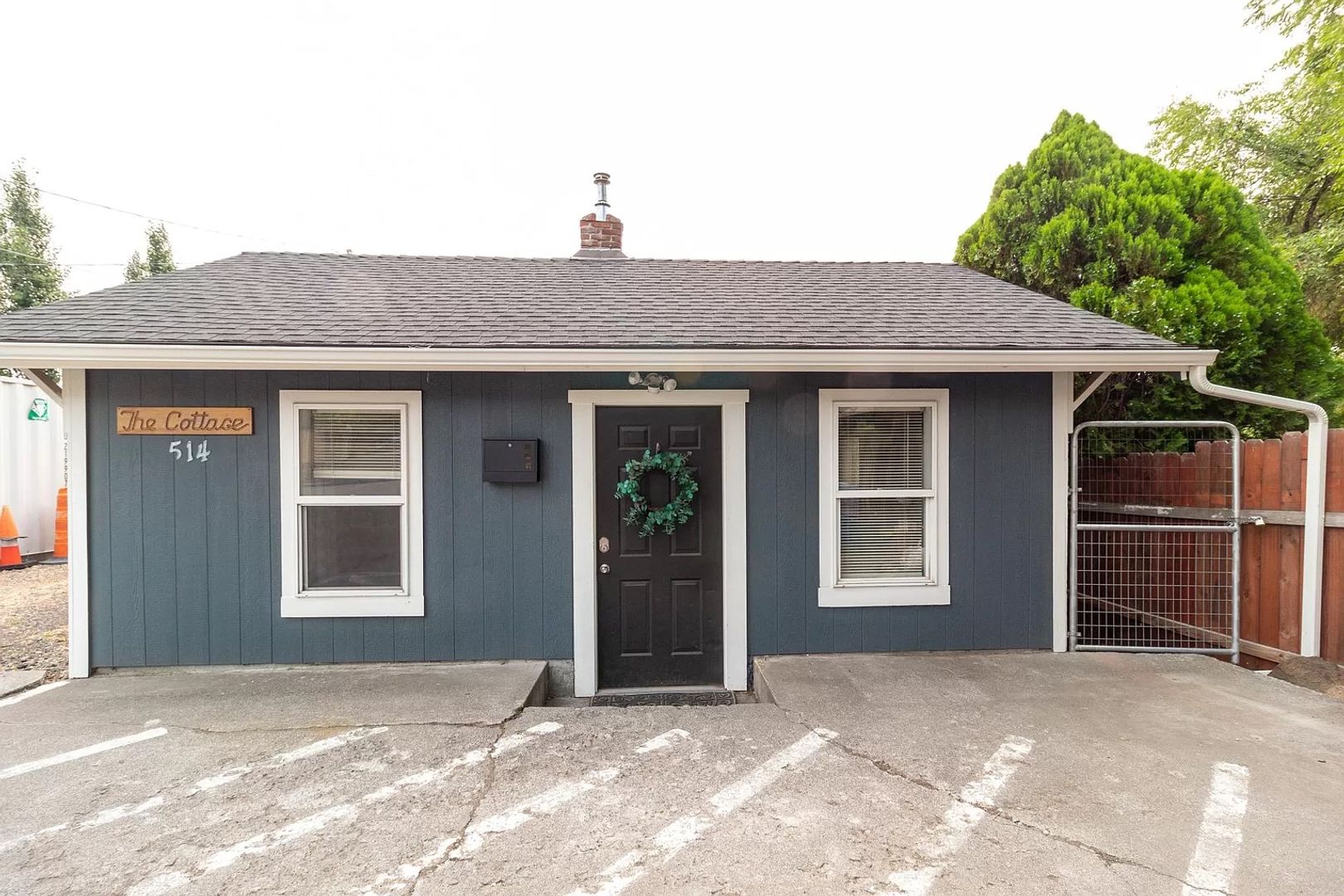 Bend House: 514 NW Harriman St