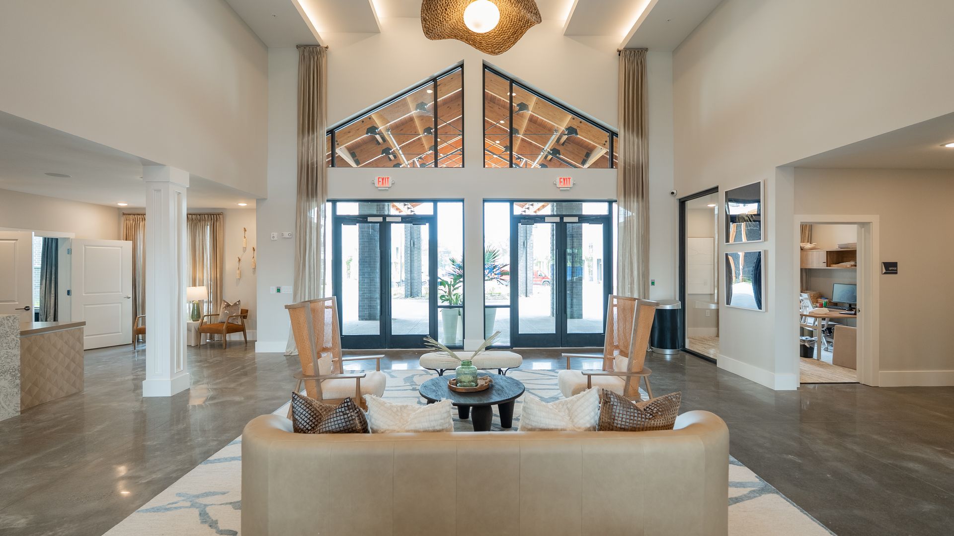 Lobby at The Resort at Rockwater (7 of 8)