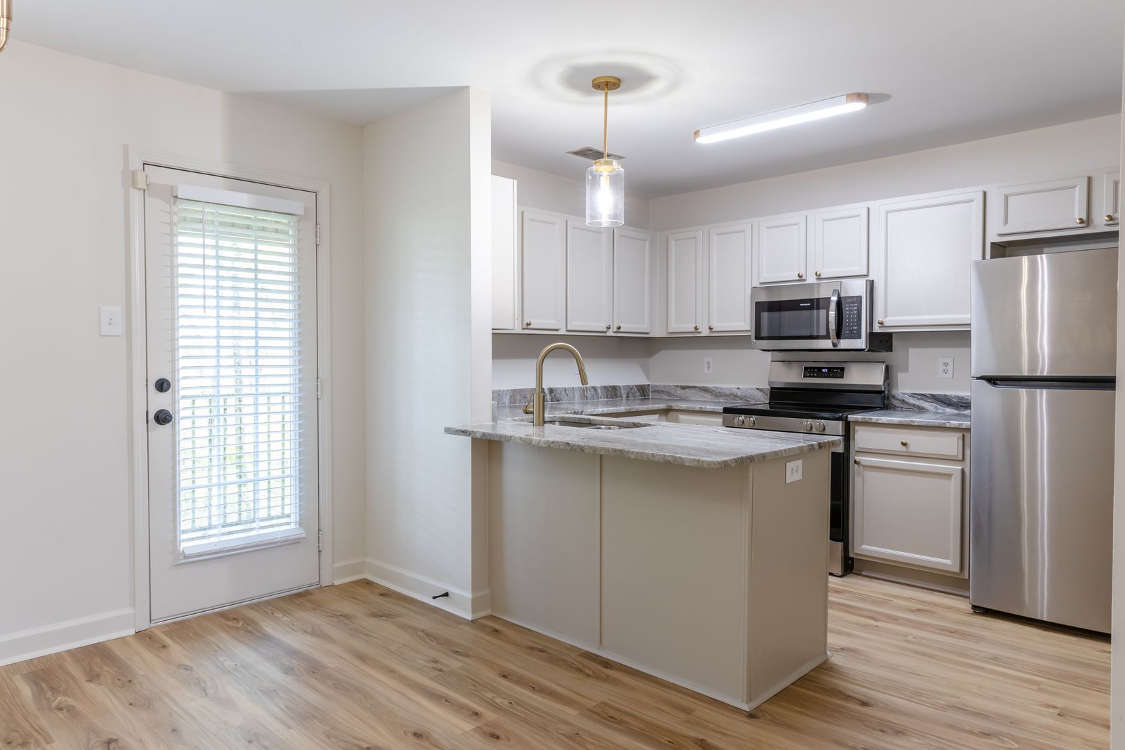 Little Rock Apartment: LRPV, LLC