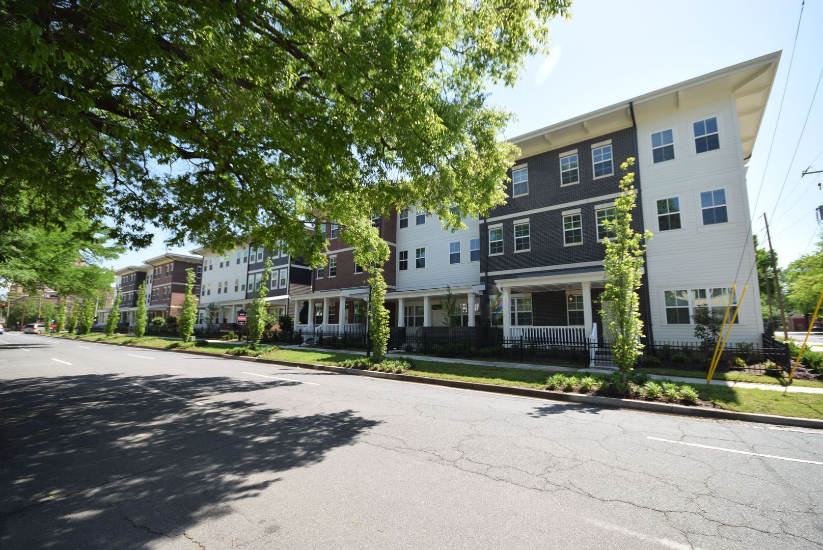 Little Rock Apartment: 915 Scott St