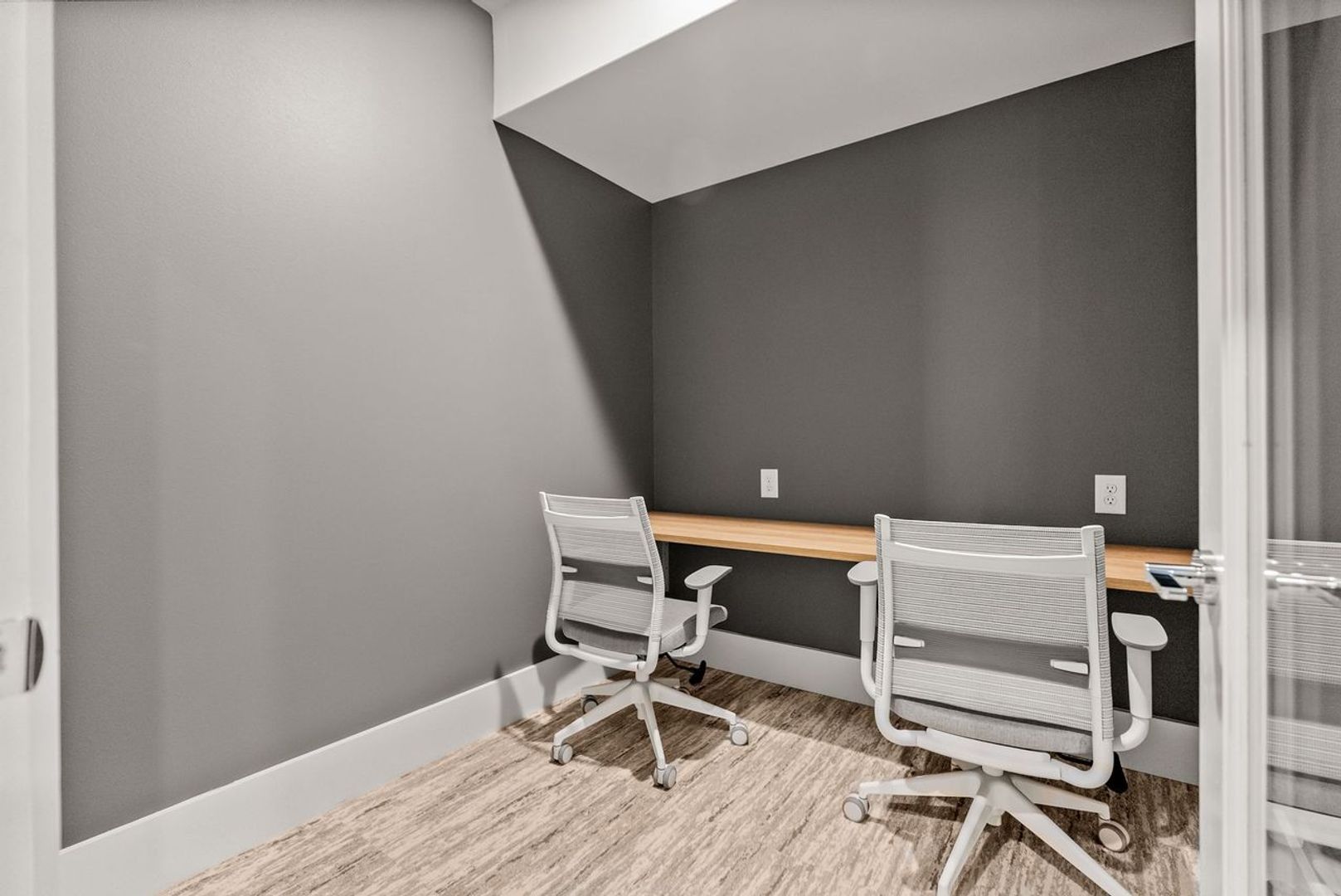 Work space at The Resort at Rockwater (5 of 8)