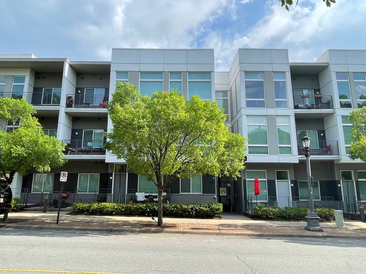Little Rock Apartment: 414 E. Capitol Ave.