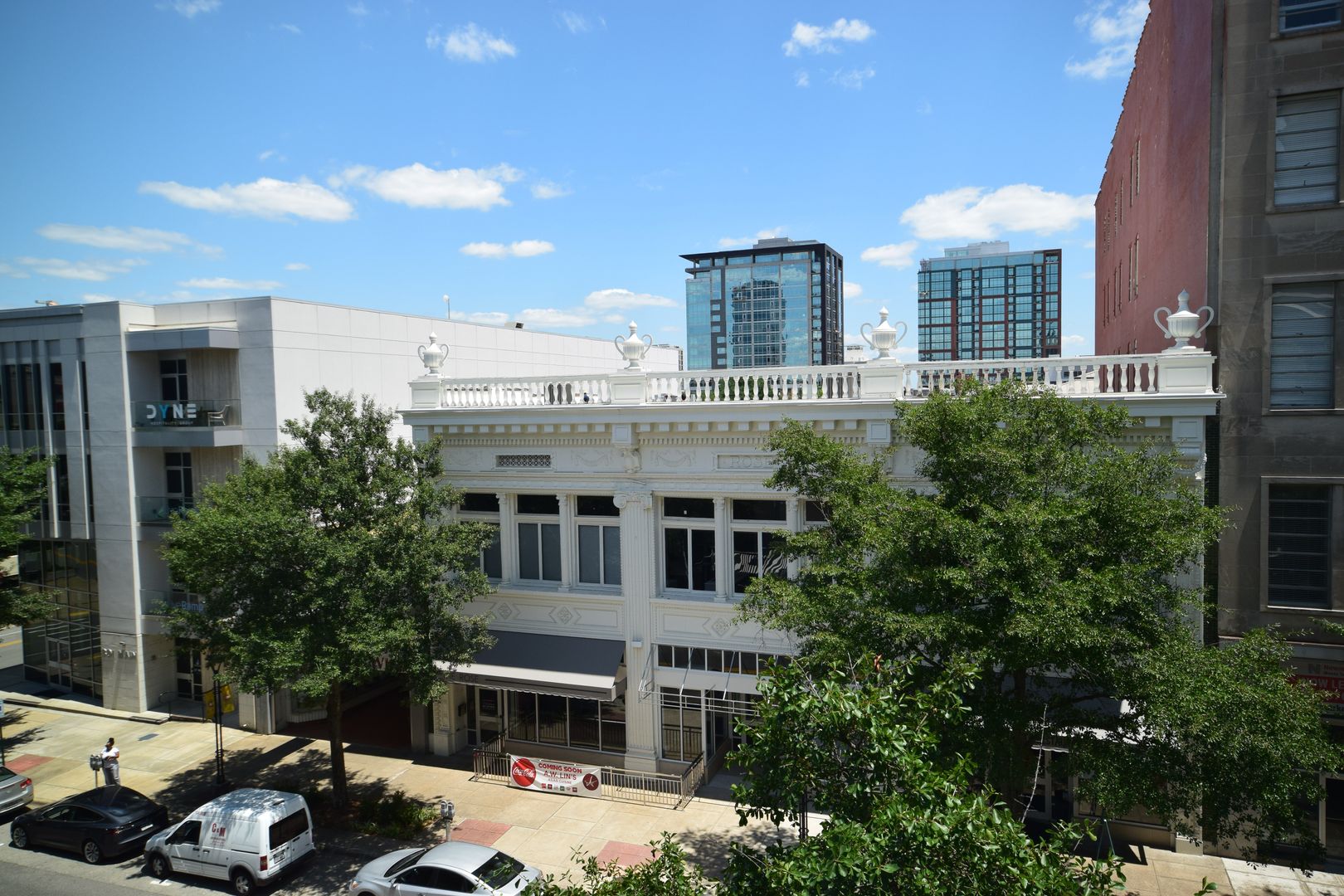 Little Rock Apartment: 307 Main St.