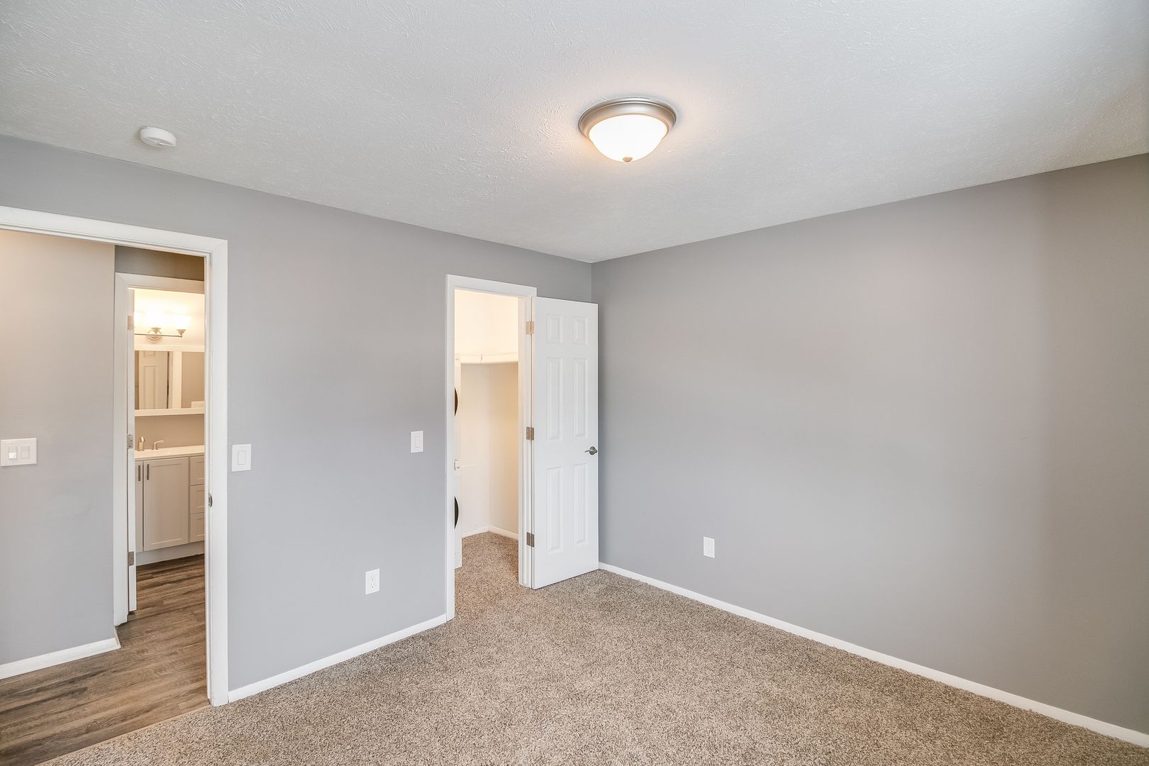 5500 and 5550 Kaynorth, Lansing, MI 48911